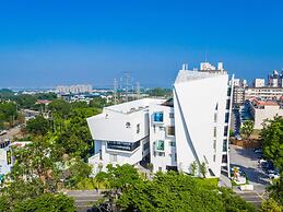 Sun Dialogue Hotel by Cosmos Creation