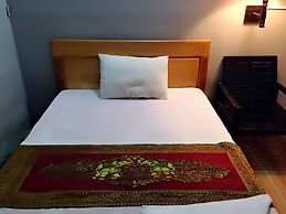 White River II Hostel
