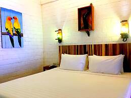 Suites by Eco Hotels