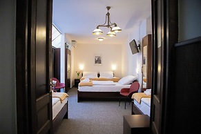 Old Prague House