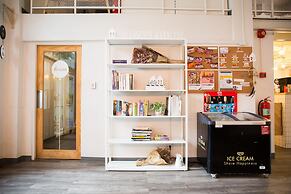 Movylodge Hostel