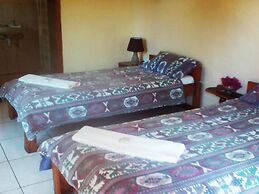 Nkhudzi Beach Lodge