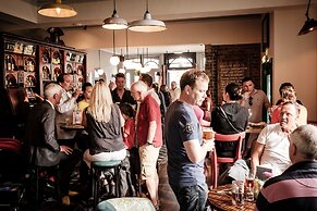 The Queen's Head