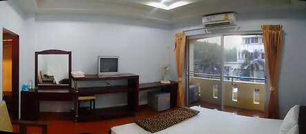 Chanthanee Hotel