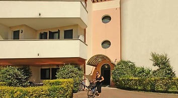 Eurobeach Residence