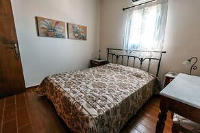 Douliana Villas