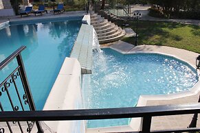 Villa Knossos