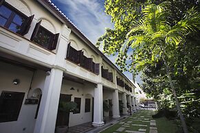 Muntri Grove