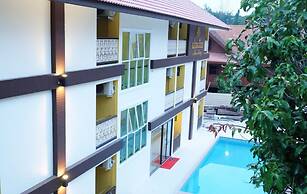 Monmuang Hotel and Residence