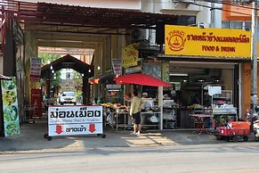 Monmuang Hotel and Residence
