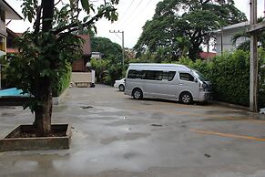 Monmuang Hotel and Residence