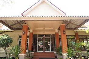 Tonwa Resort Hotel