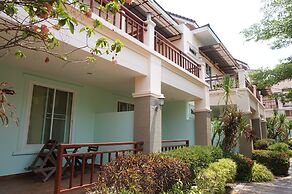 Tonwa Resort Hotel