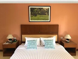 Tonwa Resort Hotel