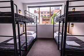 YHA Hobart Central