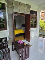 Berlian Beach Inn Kuta