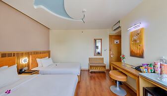 Sea Queen Hotel