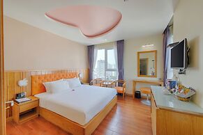 Sea Queen Hotel