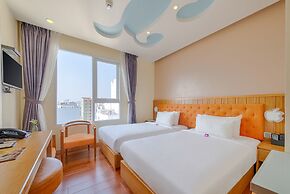 Sea Queen Hotel