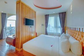 Sea Queen Hotel
