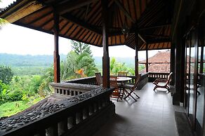 Villa Lihat Sawah