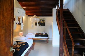Villa Lihat Sawah