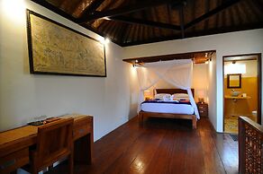 Villa Lihat Sawah