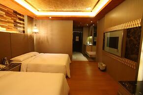 R7 Eco Hotel