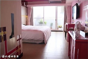 R8 Eco Hotel