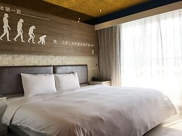 R8 Eco Hotel