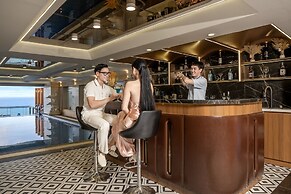 BlueSun Danang Beach Hotel