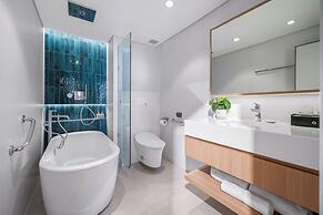 BlueSun Danang Beach Hotel