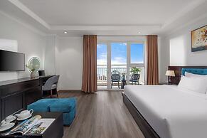 BlueSun Danang Beach Hotel
