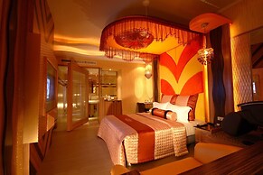 Shinyseasons Motel
