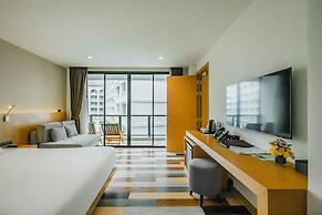 The Lunar Patong