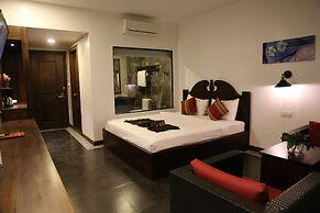 Yeak Loam Hotel