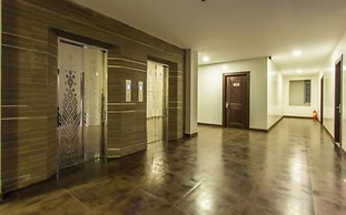 Yeak Loam Hotel