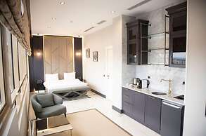 Hilly Hotel