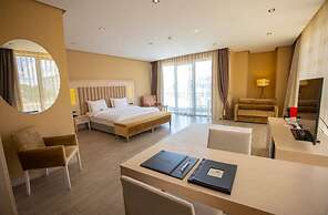 Hilly Hotel