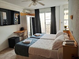 Hotel Alaska