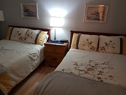 Pine cone Motel