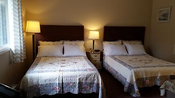 Pine cone Motel