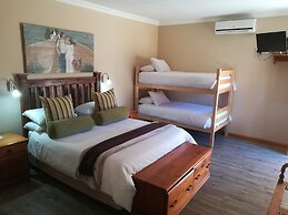 Travalia Guest Farm