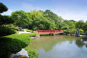 Kagaribi No Yu Ryokusuitei