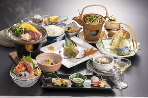 Hotel Daisen Shirogane