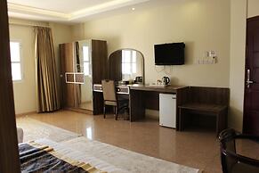 Aldiyar Hotel
