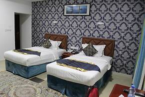 Aldiyar Hotel