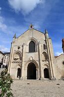 Le Voltaire Chambres et Table d'Hotes