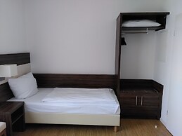 Hotel Halber Mond