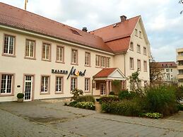 Hotel Halber Mond